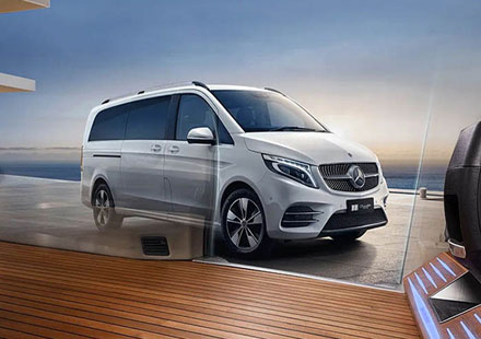 尚饰丽雅 | 为奔驰威霆造奢逸之感